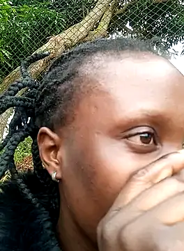 Snapshot of pretty_amaal chatting on 12-20-24, 12:05 pretty amaal online show from 12-20-24, 12:05