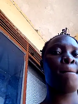 Snapshot of pretty_amaal chatting on 02-12-25, 11:18 pretty amaal online show from 02-12-25, 11:18