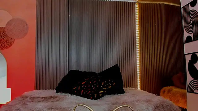 Snapshot of HalaanaTendeer chatting on 11-29-25, 12:08 HalaanaTendeer online show from 11-29-25, 12:08