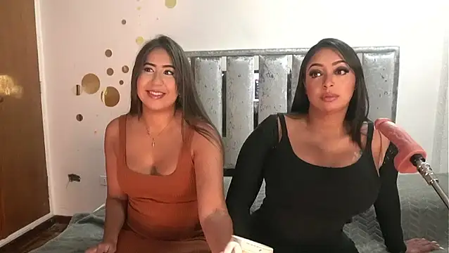 charlottelover21 online show from 01-25-25, 12:06