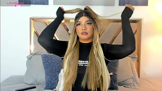 Snapshot of Hanz_sex chatting on 03-19-25, 08:32 Hanz sex online show from 03-19-25, 08:32