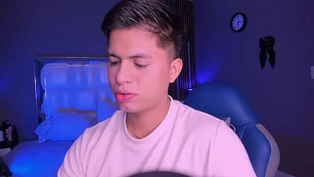 Niicky1  online show from 09-08-25, 09:25