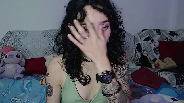 Snapshot of kitty22_ chatting on 01-10-25, 02:02 kitty22  online show from 01-10-25, 02:02