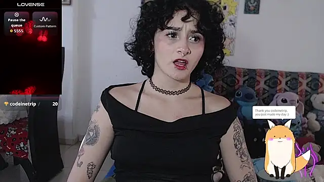 Snapshot of kitty22_ chatting on 09-10-25, 03:12 kitty22  online show from 09-10-25, 03:12