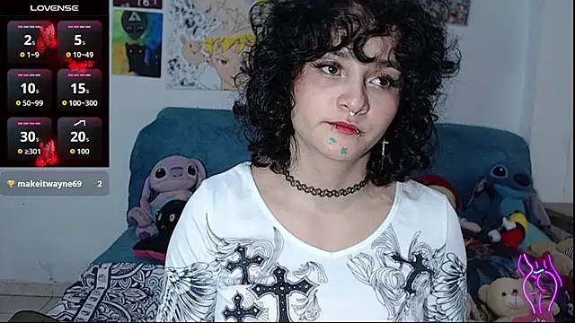 Snapshot of kitty22_ chatting on 10-22-25, 12:49 kitty22  online show from 10-22-25, 12:49