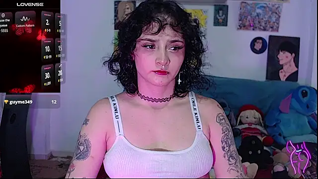 Snapshot of kitty22_ chatting on 11-08-25, 07:23 kitty22 online show from 11-08-25, 07:23