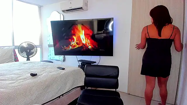 Snapshot of AbrilStivenson_ chatting on 03-01-26, 10:45 AbrilStivenson online show from 03-01-26, 10:45