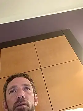 Snapshot of Treemandude chatting on 09-15-25, 12:10 Treemandude online show from 09-15-25, 12:10