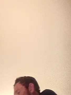 Snapshot of Treemandude chatting on 09-24-25, 01:31 Treemandude online show from 09-24-25, 01:31