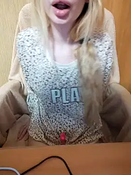 Elza kom online show from 12-14-24, 09:07