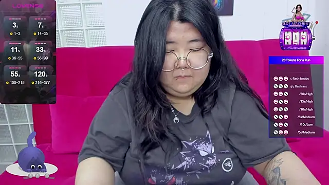 Nadine asian online show from 10-10-25, 08:13