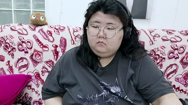 Nadine asian online show from 02-21-26, 01:50