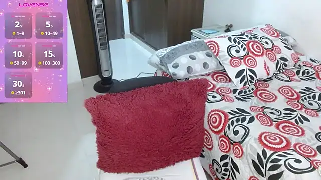 Snapshot of Daniella_Fellers chatting on 01-31-25, 10:10 Daniella Fellers online show from 01-31-25, 10:10