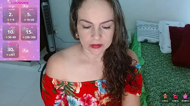 Snapshot of Daniella_Fellers chatting on 02-08-25, 03:10 Daniella Fellers online show from 02-08-25, 03:10