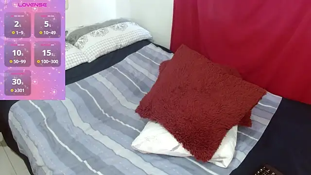 Snapshot of Daniella_Fellers chatting on 02-16-25, 01:49 Daniella Fellers online show from 02-16-25, 01:49