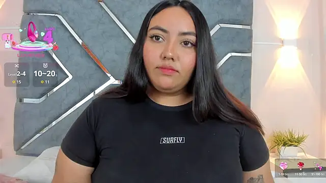 LucciaPorter online show from 01-05-26, 08:23