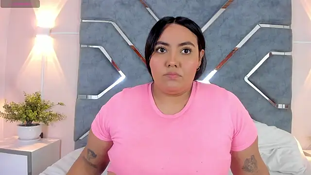 LucciaPorter online show from 03-09-26, 01:37