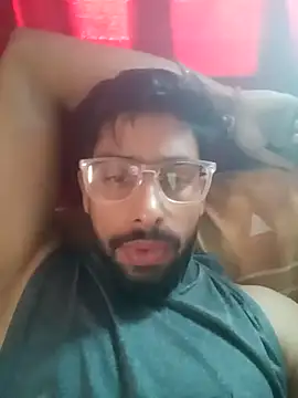 Snapshot of snigdha25 chatting on 12-20-25, 07:48 snigdha25 online show from 12-20-25, 07:48