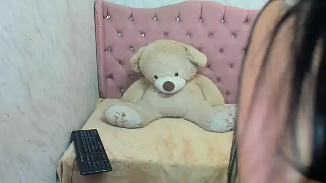 XSmaggiiee online show from 01-04-25, 05:05