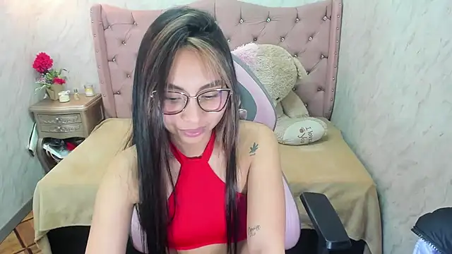 XSmaggiiee online show from 01-18-25, 06:03