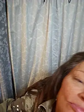 Snapshot of Erotic_and_Exotic chatting on 03-21-26, 06:29 Erotic and Exotic online show from 03-21-26, 06:29