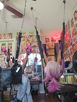 luvs2cumm69 online show from 03-18-26, 04:21