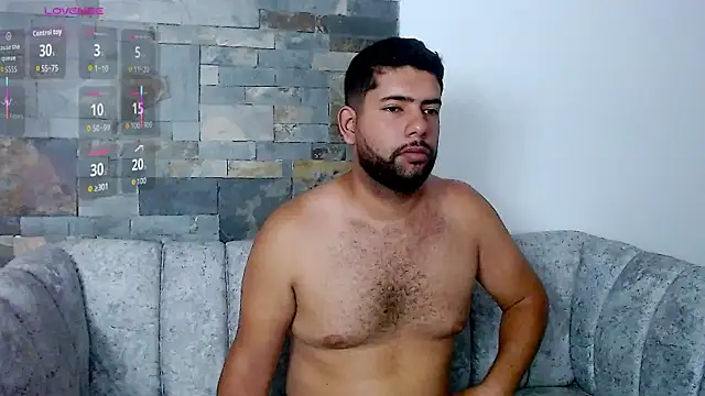 Snapshot of passionate_love22 chatting on 09-17-25, 11:12 passionate love22 online show from 09-17-25, 11:12