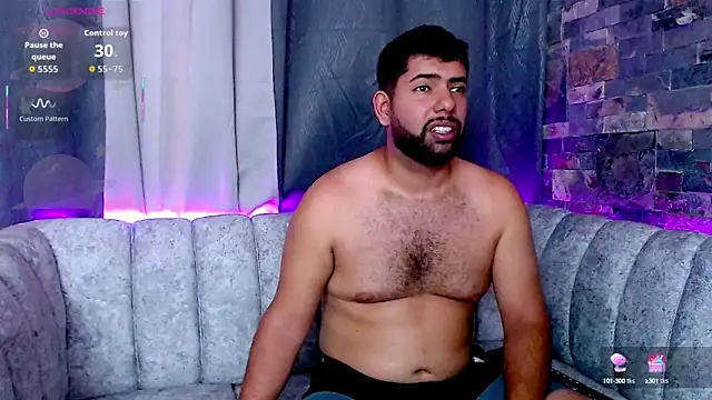 Snapshot of passionate_love22 chatting on 09-21-25, 03:57 passionate love22 online show from 09-21-25, 03:57