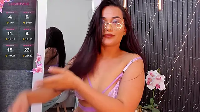 katrina kaif x online show from 02-18-25, 10:47