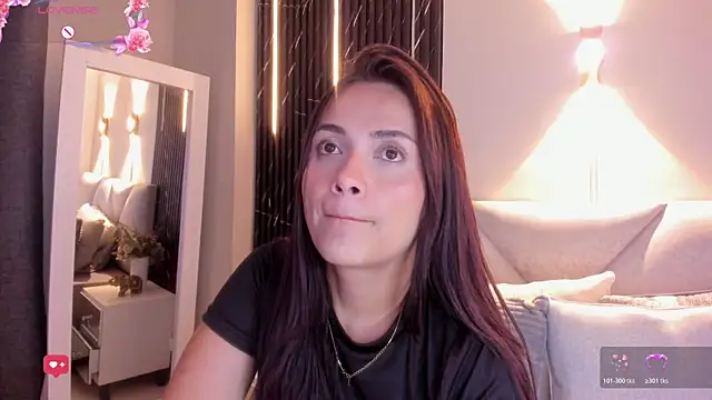 Snapshot of katrina_kaif_x chatting on 05-18-26, 07:20 katrina kaif x online show from 05-18-26, 07:20