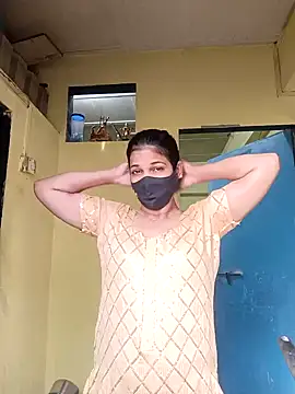 Snapshot of indianliza chatting on 12-17-24, 04:45 indianliza online show from 12-17-24, 04:45