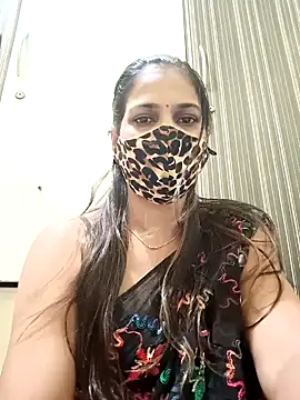 Snapshot of indianliza chatting on 12-18-24, 08:36 indianliza online show from 12-18-24, 08:36