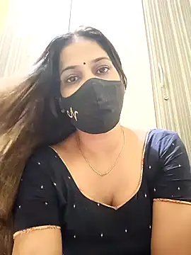 Snapshot of indianliza chatting on 01-17-25, 01:03 indianliza online show from 01-17-25, 01:03