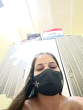 Snapshot of indianliza chatting on 01-30-25, 09:25 indianliza online show from 01-30-25, 09:25