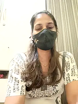 Snapshot of indianliza chatting on 03-02-25, 06:37 indianliza online show from 03-02-25, 06:37