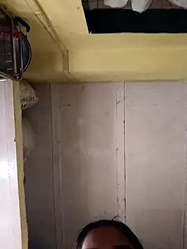 Snapshot of indianliza chatting on 09-16-25, 03:40 indianliza online show from 09-16-25, 03:40