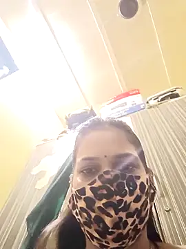 Snapshot of indianliza chatting on 09-20-25, 06:31 indianliza online show from 09-20-25, 06:31