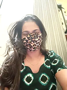 Snapshot of indianliza chatting on 10-12-25, 06:51 indianliza online show from 10-12-25, 06:51