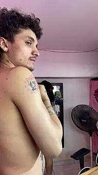 TheKing6ix9ine69 online show from 02-05-26, 10:42