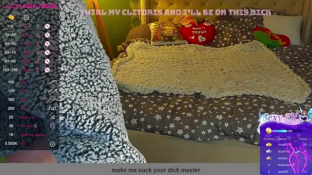 Snapshot of RosieMoons chatting on 02-11-25, 02:14 RosieMoons online show from 02-11-25, 02:14