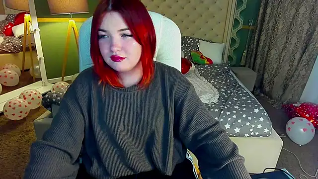 Snapshot of RosieMoons chatting on 02-15-25, 05:41 RosieMoons online show from 02-15-25, 05:41