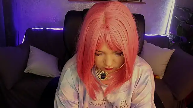 Snapshot of RosieMoons chatting on 02-28-25, 11:23 RosieMoons online show from 02-28-25, 11:23