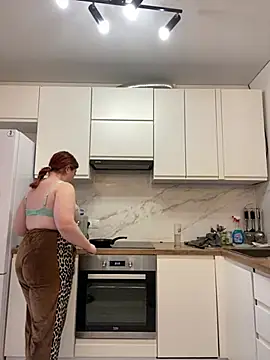 Snapshot of RosieMoons chatting on 03-13-25, 11:51 RosieMoons online show from 03-13-25, 11:51