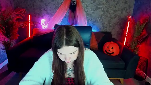 Snapshot of RosieMoons chatting on 10-29-25, 08:32 RosieMoons online show from 10-29-25, 08:32