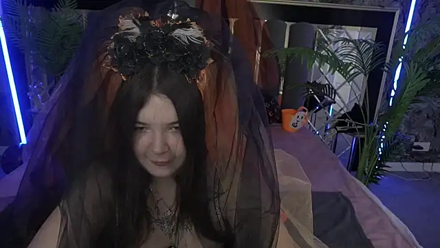 Snapshot of RosieMoons chatting on 10-30-25, 08:09 RosieMoons online show from 10-30-25, 08:09