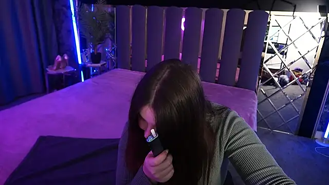 Snapshot of RosieMoons chatting on 11-04-25, 08:19 RosieMoons online show from 11-04-25, 08:19