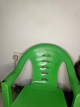 Snapshot of Samir4123 chatting on 03-09-25, 05:39 Samir4123 online show from 03-09-25, 05:39