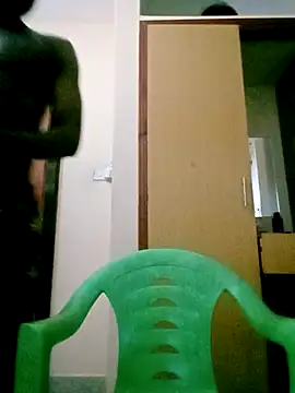 Snapshot of Samir4123 chatting on 10-09-25, 03:37 Samir4123 online show from 10-09-25, 03:37