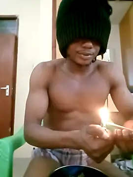 Snapshot of Samir4123 chatting on 10-18-25, 07:31 Samir4123 online show from 10-18-25, 07:31