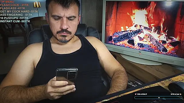 officeman7 online show from 12-15-25, 05:17